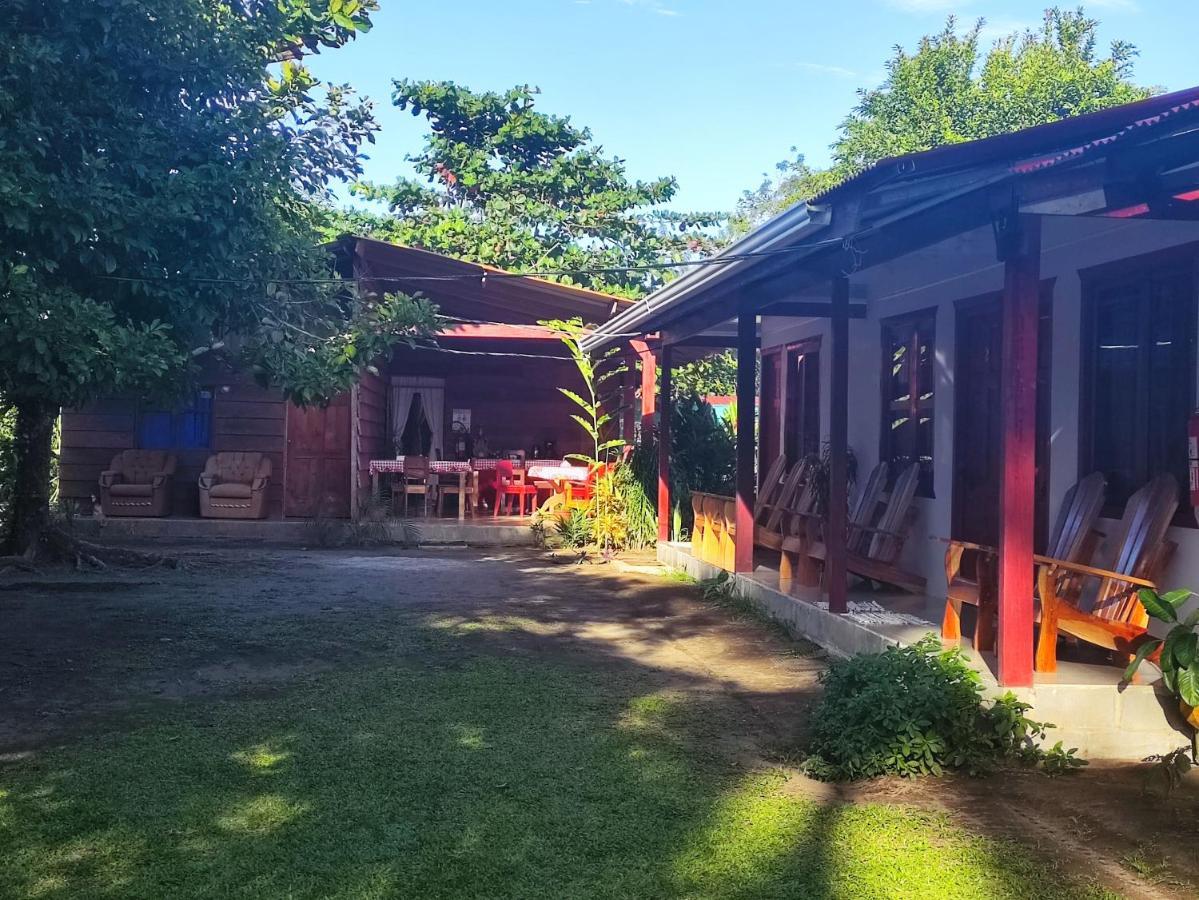 Cabanas Daneysha Tortuguero Exteriör bild