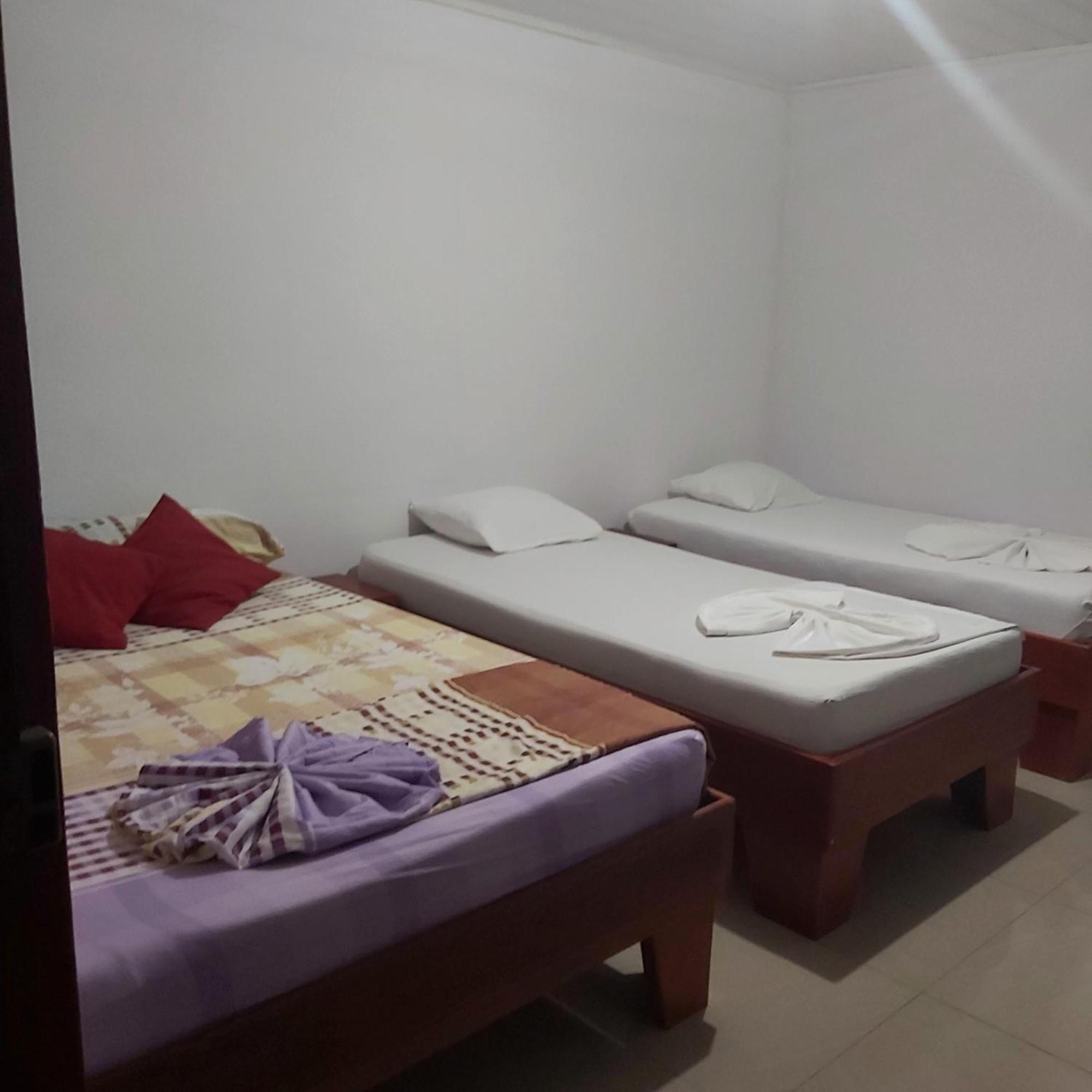 Cabanas Daneysha Tortuguero Rum bild